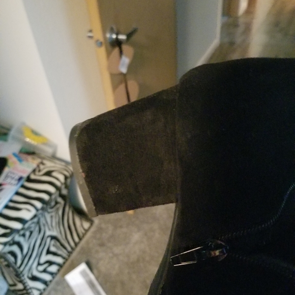 Knee high wide leg black boots - Picture 4 of 6